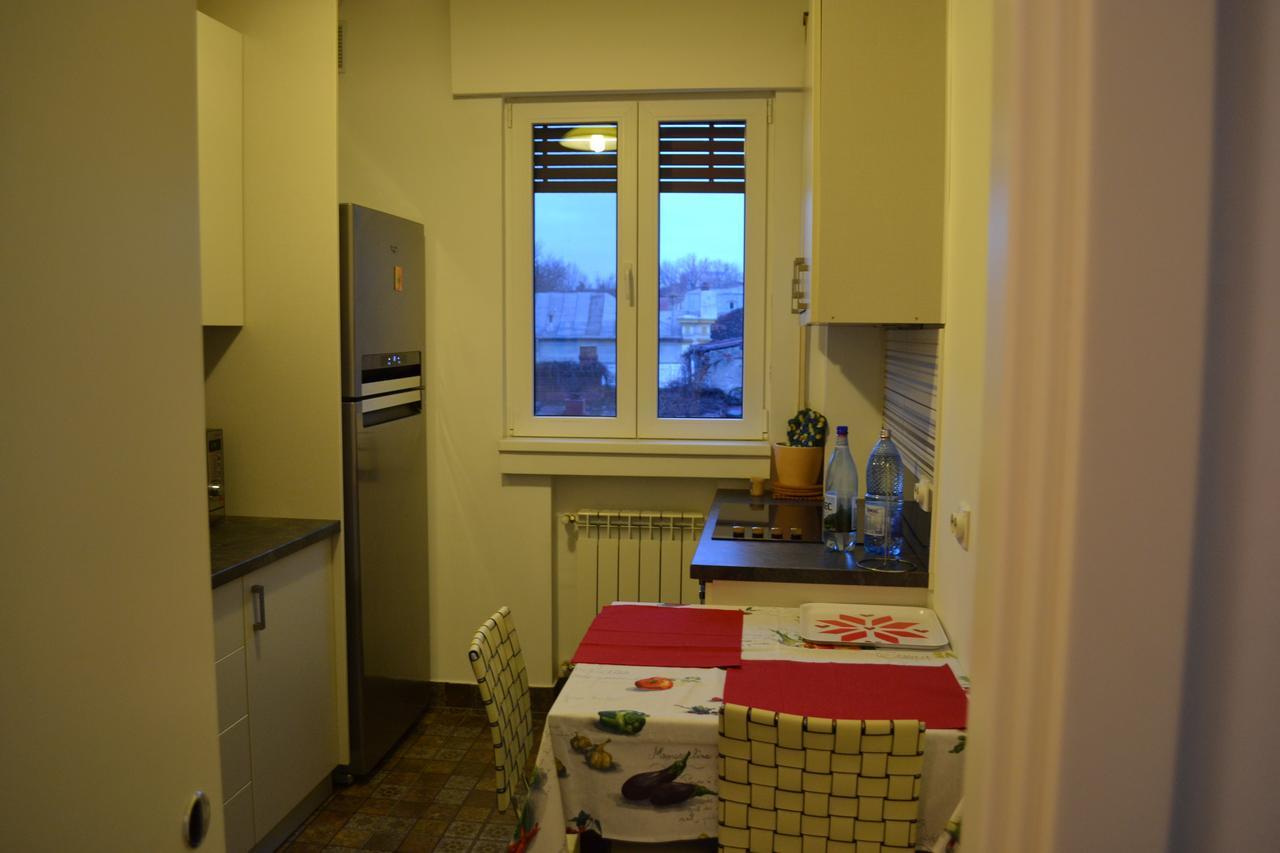 Apartament Victoria Plaza Two Bdr Apt Bukareszt Zewnętrze zdjęcie