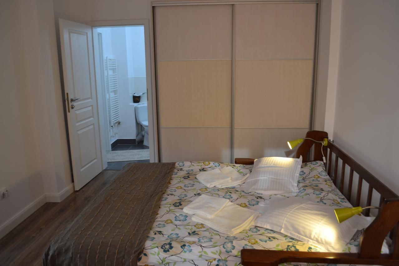 Apartament Victoria Plaza Two Bdr Apt Bukareszt Zewnętrze zdjęcie